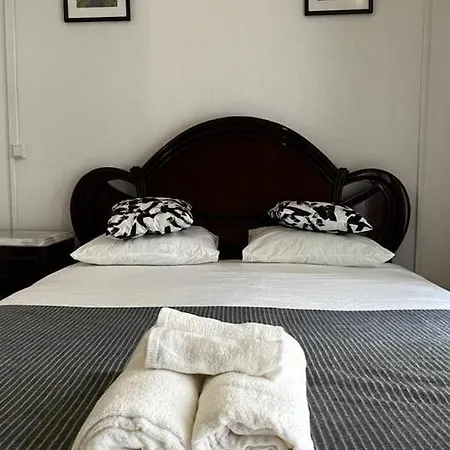 Apartamento Conde Do Redondo 리스본